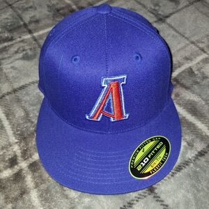University of Arizona hat Blue 210 Fitted Flexfit Tech 6 7/8 - 7 1/4